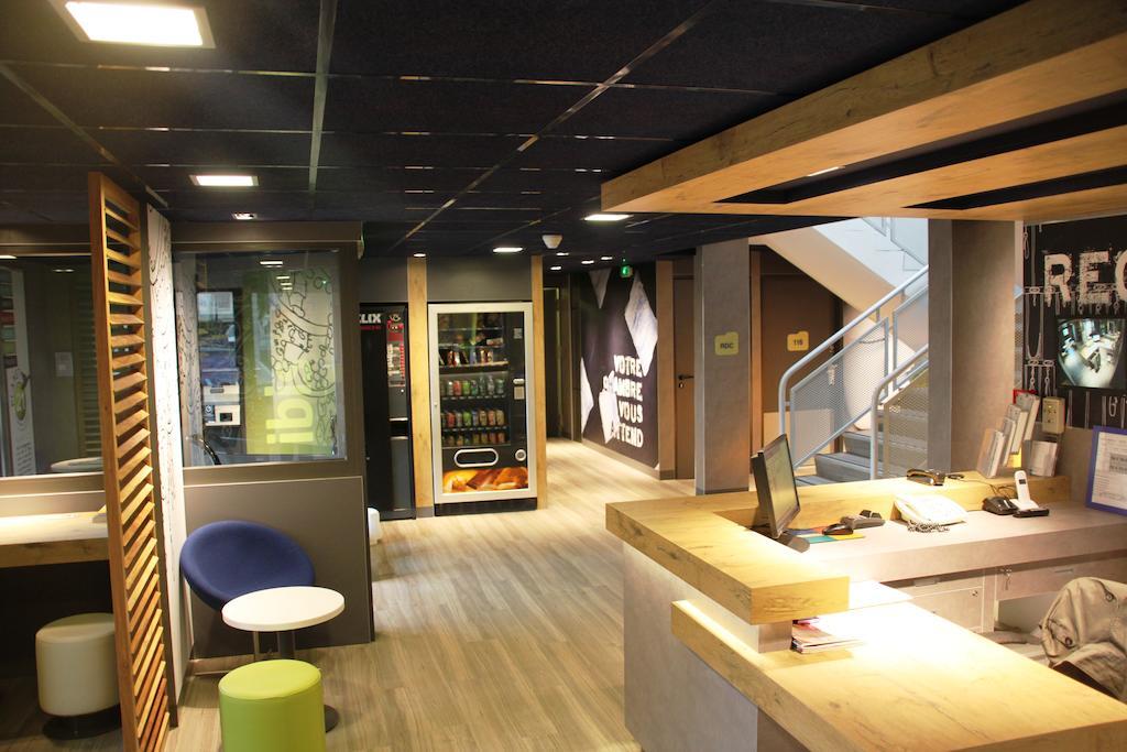 Ibis Budget Versailles Chateau Saint Cyr L'Ecole Екстер'єр фото